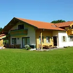 Gaestehaus Annemarie *