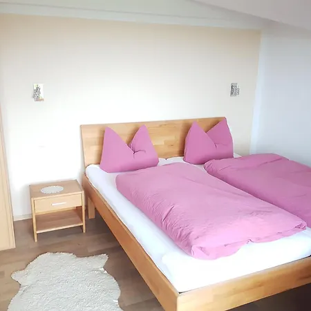 Gaestehaus Annemarie Farm stay *