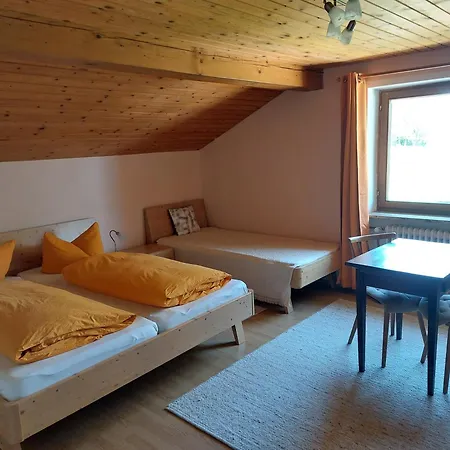 Farm stay Gaestehaus Annemarie *